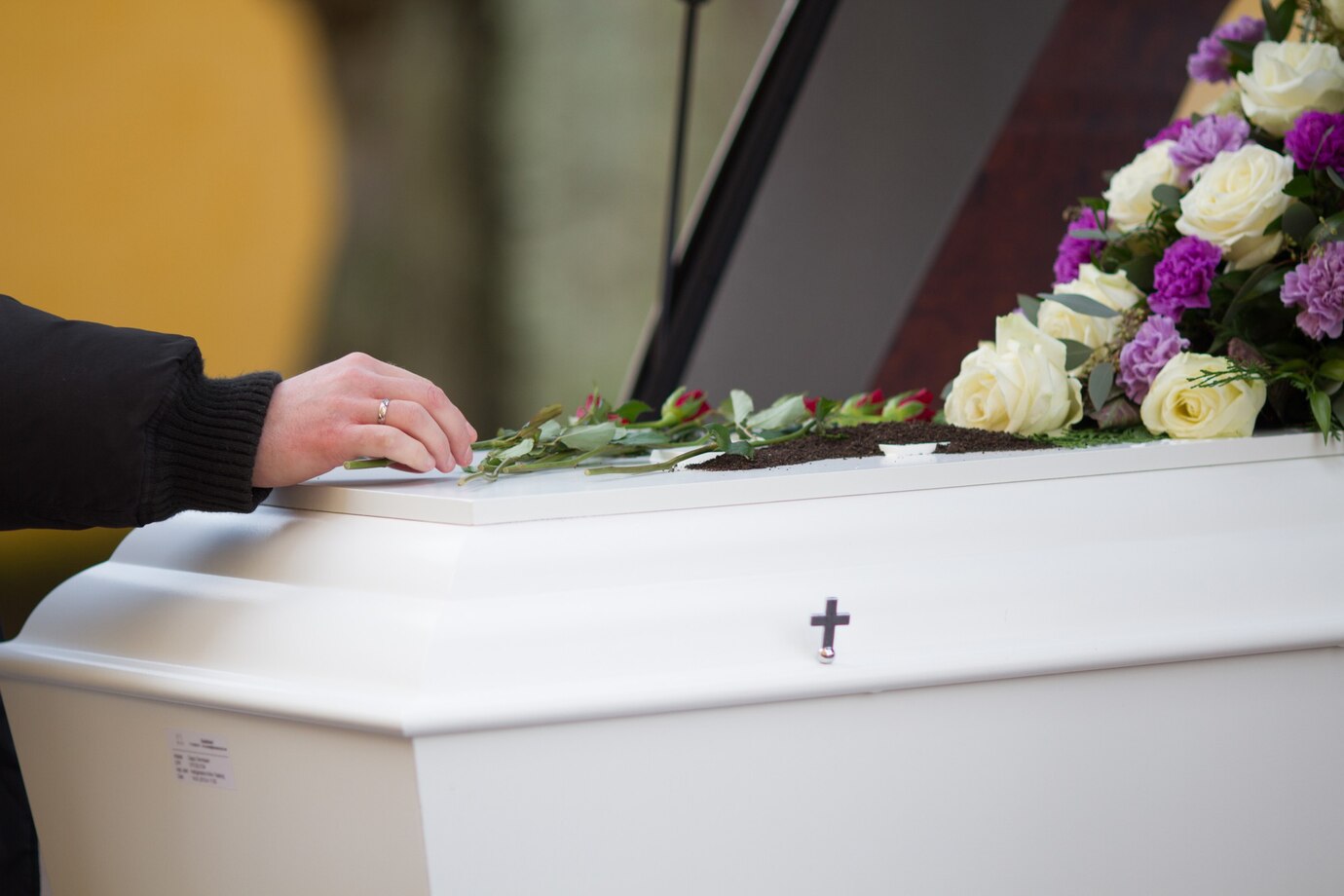 Servicio funerarios en Cádiz con atención inmediata y profesional
